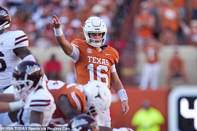 Texas didn't even play, but still rose to No. 1 in the college football rankings.