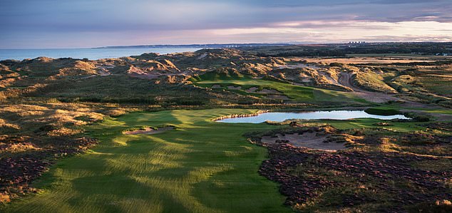 Players will be welcomed at the MacLeod pitch, named after the former US president's mother Mary, at the Trump International Resort in Balmedie, Aberdeenshire.