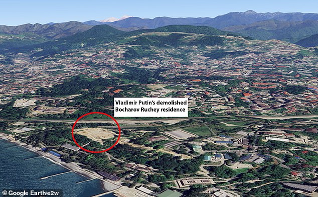 Satellite images showed the empty land where the Bocharov Ruchey palace once stood