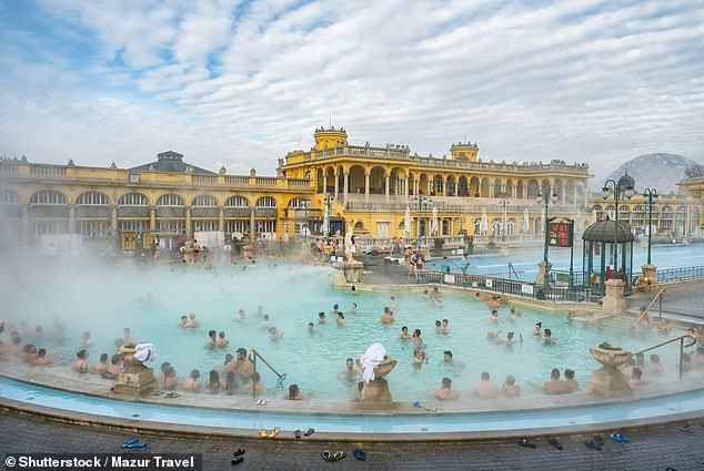 1728407395 719 With sparkling thermal baths and an attractive festive market winter