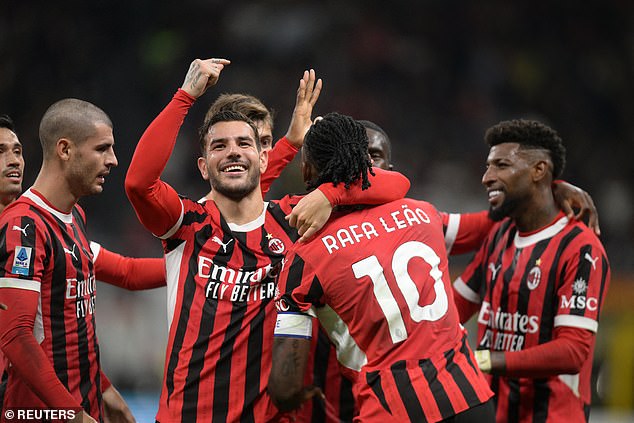 Hernández and his AC Milan teammates celebrate after scoring in a recent Serie A clash.