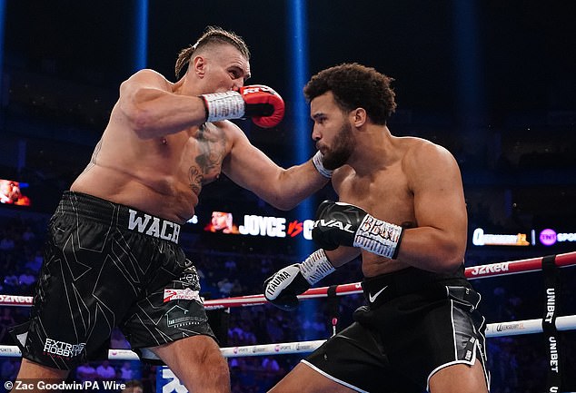 Itauma, widely considered one of the sport's brightest prospects, has been demolishing his opponents with ease, knocking out eight of his opponents.