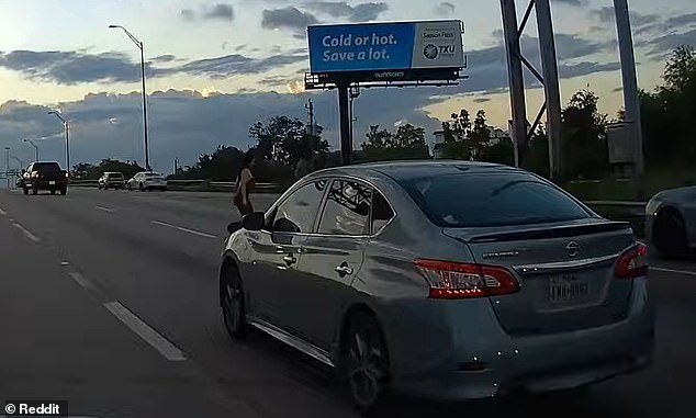 The Reddit user also noticed the drivers yelling and honking angrily at the couple before laughing and waving as they walked back to their car.