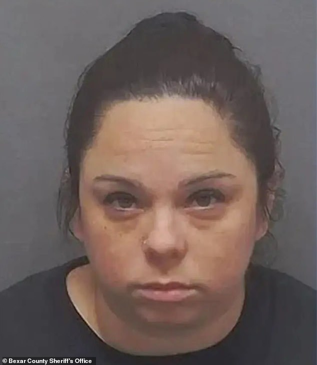 Heather Rodríguez, 36, left her 13-year-old daughter alone with the baby and her three violent dogs.