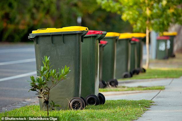 According to municipal regulations, it is only acceptable to leave containers outside between 4:00 pm the night before garbage collection and midnight the day after garbage collection.