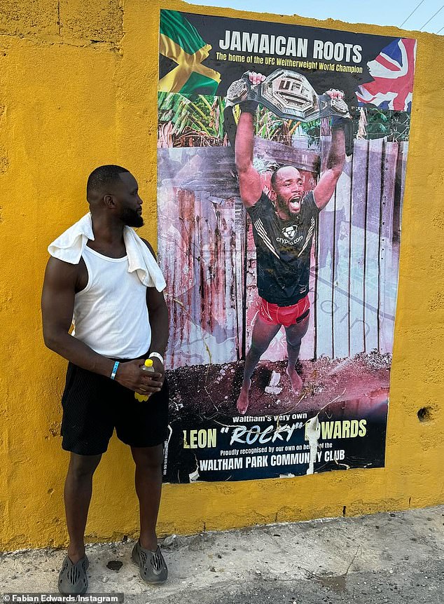 Fabián returned to his hometown and smiled proudly in front of a poster of brother Leo as he paid tribute to his late father in the Instagram caption.