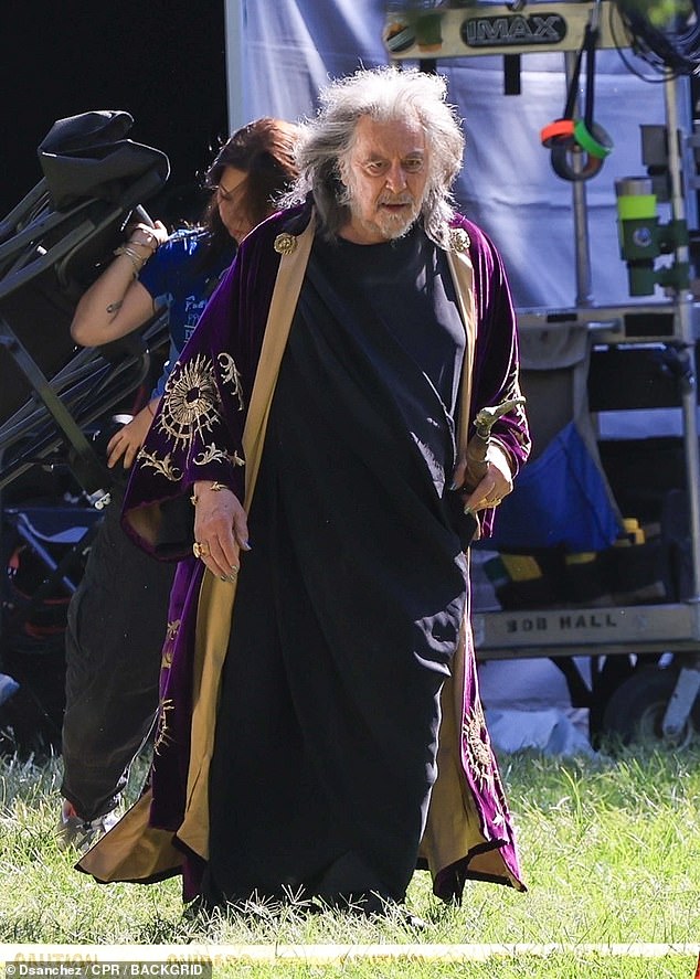 On September 18, video star Bad Bunny was seen dressed as King Lear on the Los Angeles set of Bernard Rose's William Shakespeare-inspired drama, Lear Rex, alongside Peter Dinklage and Stephen Dorff.