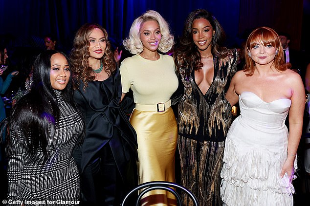 (L-R) Angela Beyince, Tina Knowles, Beyonce, Kelly Rowland and Samantha Barry attend Glamor Women of the Year at the Times Square EDITION Hotel on October 8 in New York