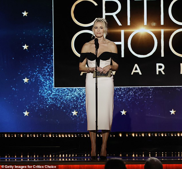 1728619100 991 Chelsea Handler to host 2025 Critics Choice Awards for THIRD