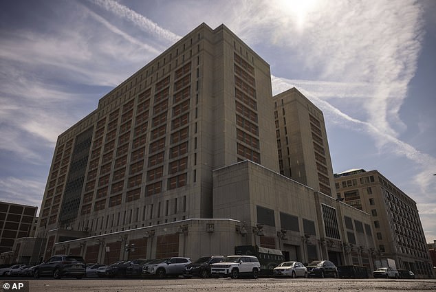 The Metropolitan Detention Center, where Combs is currently being held, typically serves hamburgers, baked fish or steak tacos for lunch during the week, and scrambled eggs and cookies on the weekends. For dinner they offer chicken fajitas, pasta and roast beef, as well as healthy and vegetarian meals.