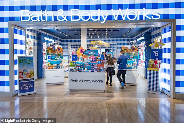 A Bath & Body Works spokesperson told TMZ: 