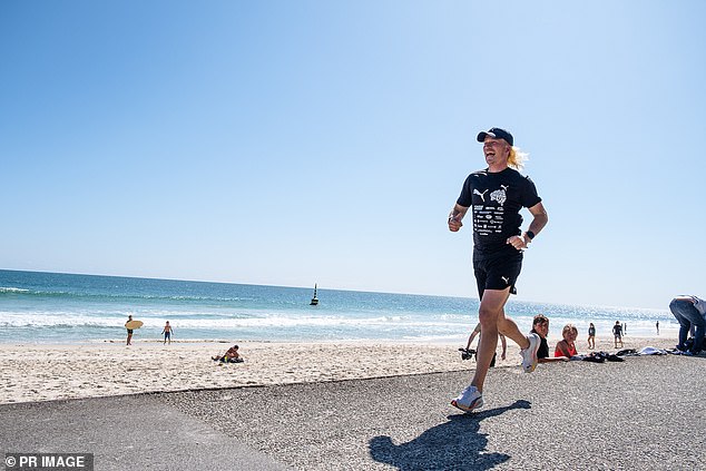 Brockmann attempts to run 1,600 km (1,000 miles) in 10 days; He became a sporting legend after running from Perth to Sydney to raise awareness and funds for the homeless.