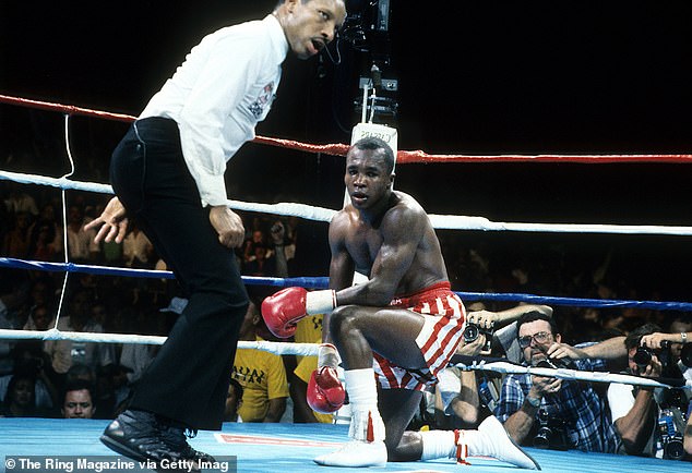 Hearns ultimately scored the only two knockdowns in his rematch with Leonard, taking down Sugar on third and 11.