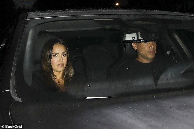 She and her husband Cash were photographed leaving dinner before getting into a car to return home.