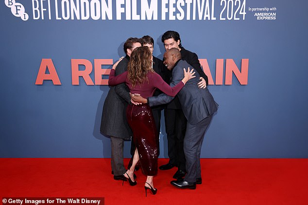 Jennifer had a big hug with her co-stars