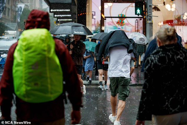 Strong storms are causing heavy rain which may cause flash flooding in the coming hours in Gosford, Sydney, Penrith, Parramatta, Campbelltown and Taralga.