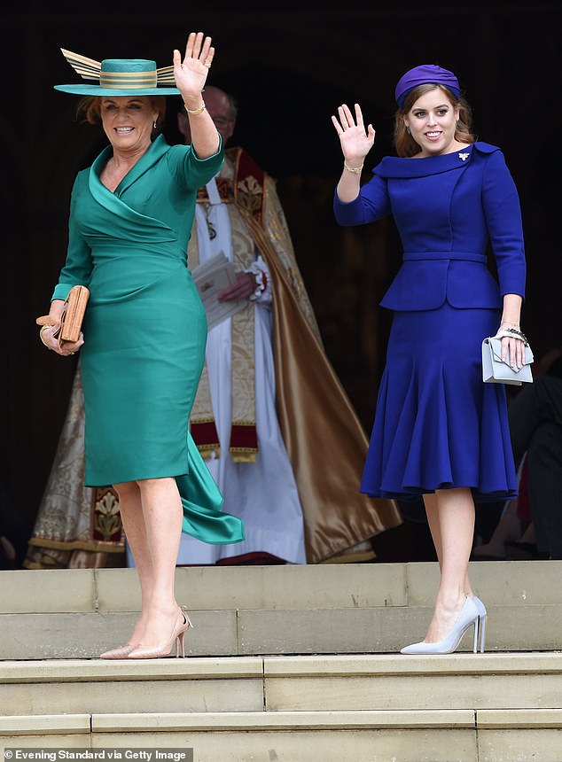 Sarah Ferguson and Princess Beatrice turned to greet onlookers before entering the chapel ahead of the ceremony.