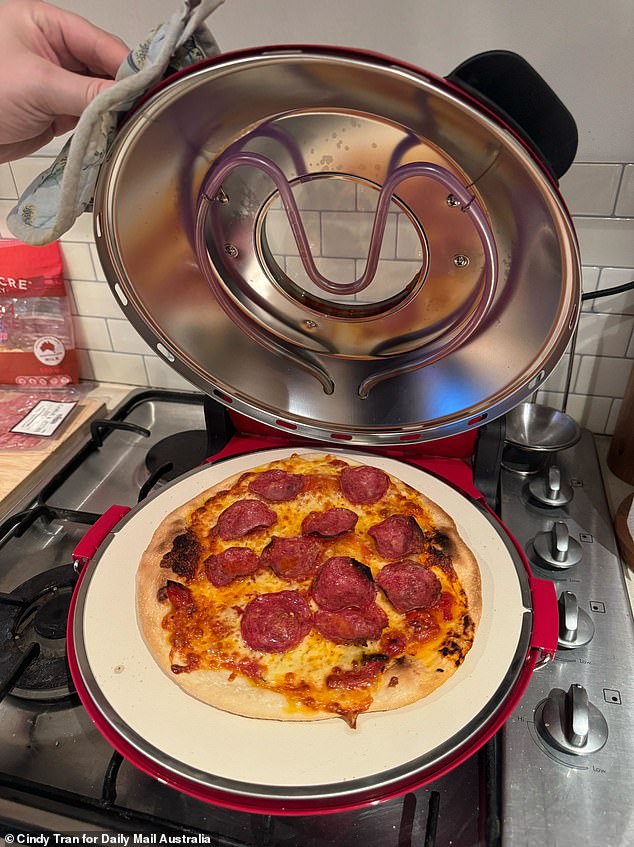 It only takes 60 to 90 seconds to cook the perfect pizza on an Ooni or Gozney. It took almost 15 minutes to bake in the pizza maker, even though the manual said it took