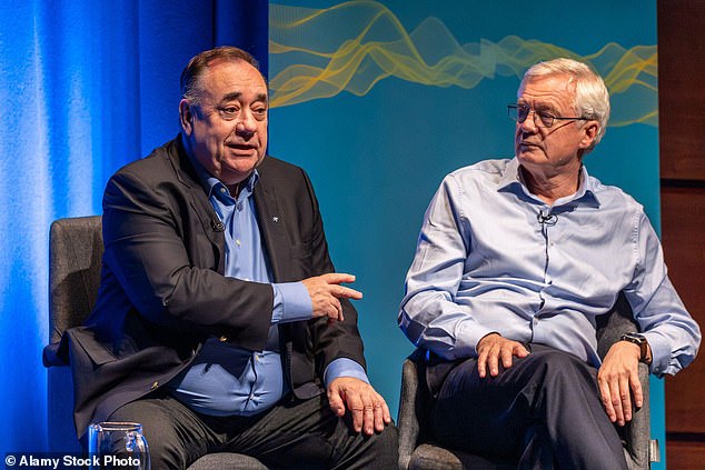 Conservative MP David Davis (right) was a close friend of Mr Salmond.