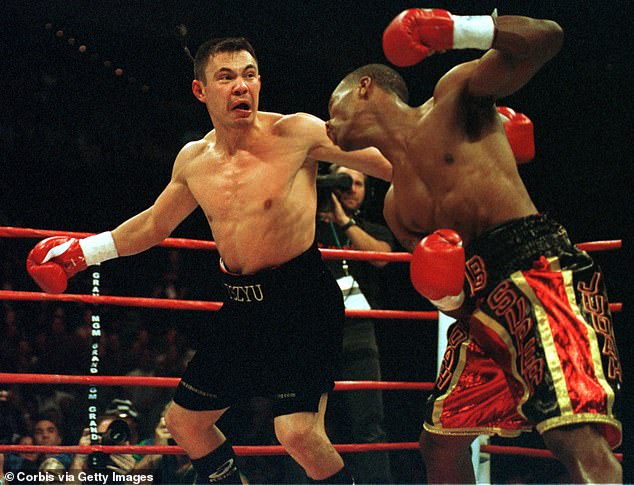 Four years earlier, in 2001, Kostya Tszyu surprised Zab Judah in Las Vegas and at the time held the WBC, WBA and IBF belts in his weight division.