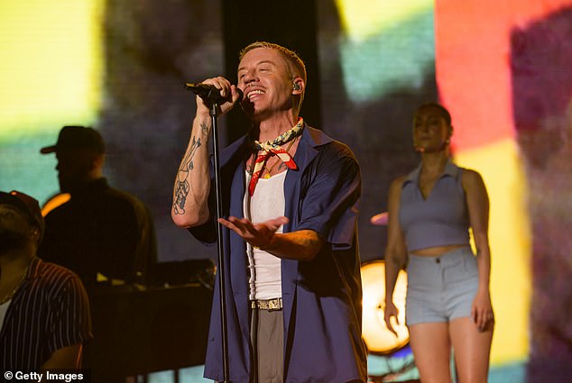 Macklemore Talks About Being a Recovering Drug Addict During His Amazon Seminar