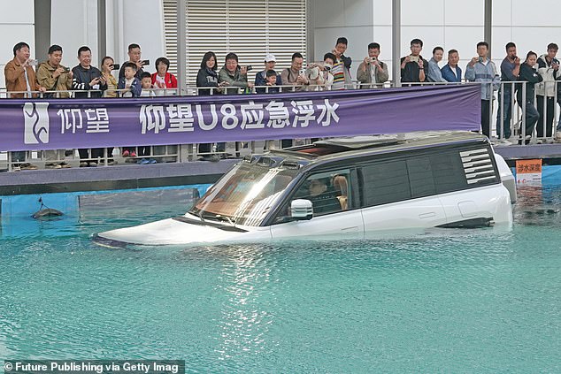 The float function is strictly for emergencies only, not for traditional SUV 'wading': After activating float mode, the U8 (which BYD claims is waterproof to IP68 level) must be inspected at a service center .