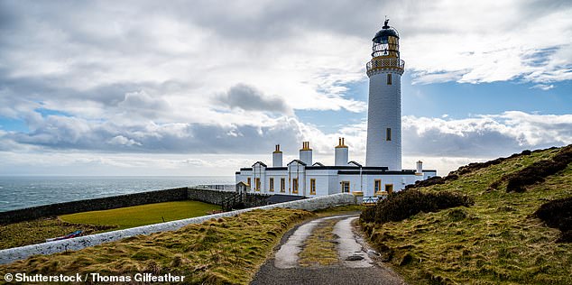 Above is a lighthouse on Mull of Galloway, which is the southernmost point in Scotland.