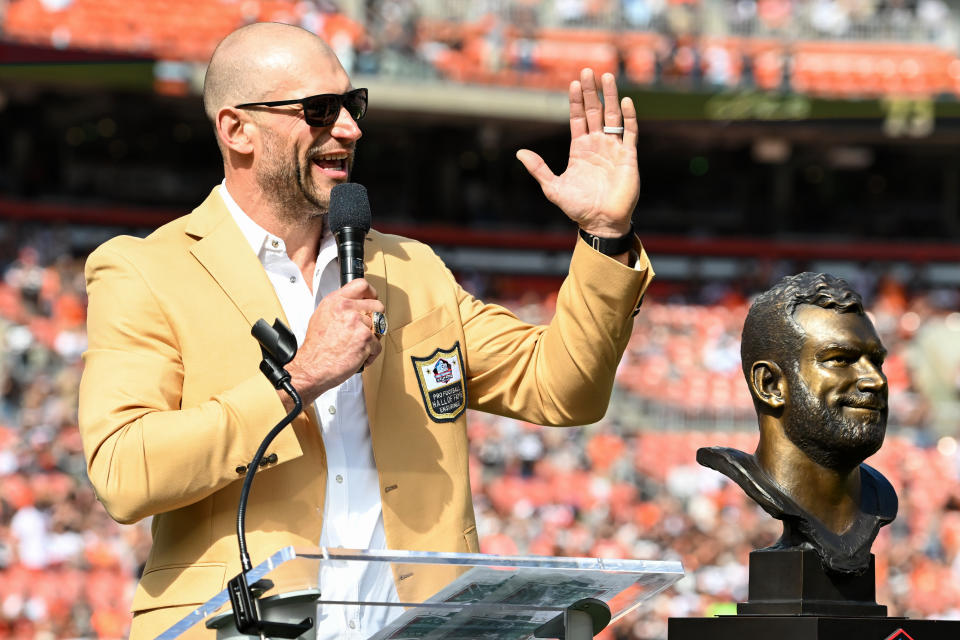 CLEVELAND, OHIO – OCTOBER 1: Hall of Fame tackle Joe Thomas speaks as he is inducted into the Cleveland Browns Ring of Honor at halftime against the Baltimore Ravens at Cleveland Browns Stadium on October 1, 2023 in Cleveland , Ohio. (Photo by Nick Cammett/Diamond Images via Getty Images)