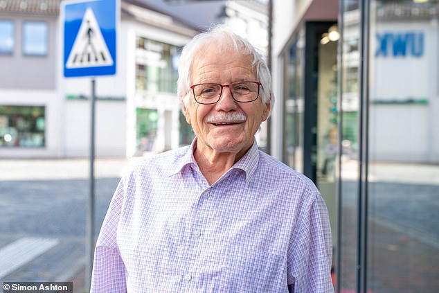 In the photo: A friend of the Tuchel family, Mayer Reiner, who has lived in Krumbach for decades, said that Tuchel was a Bayern Munich fan, but is no longer one.