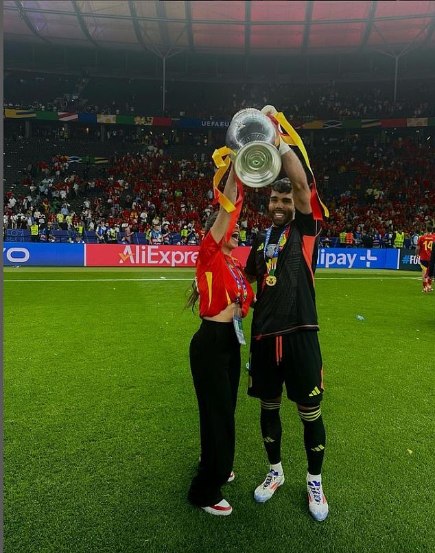 Trouboul and Raya celebrated Spain's victory in the Eurocup this summer on the field