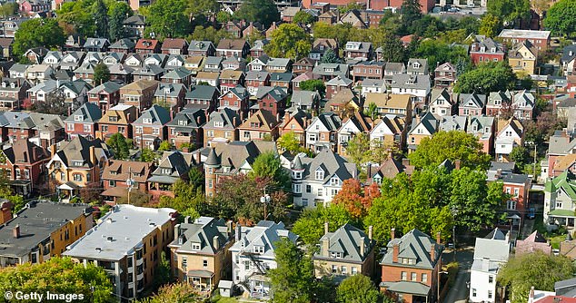 Aerial shot of large Victorian houses in Friendship, a neighborhood in Pittsburgh's East End