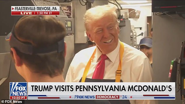 Former President Donald Trump chose a McDonald's in Bucks County, a troubled area of ​​Pennsylvania, for his turn at the fryer.