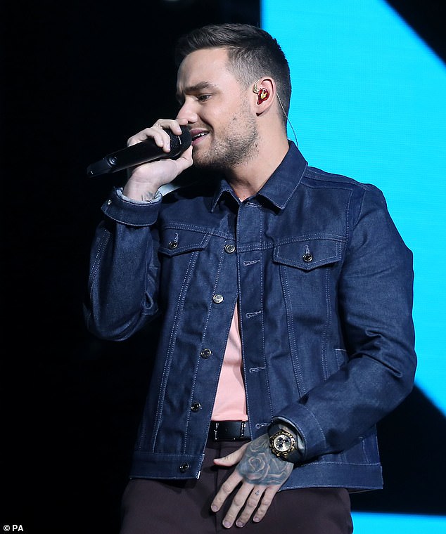 1729492337 25 MTVs EMAs to honour Liam Payne as his pal Rita