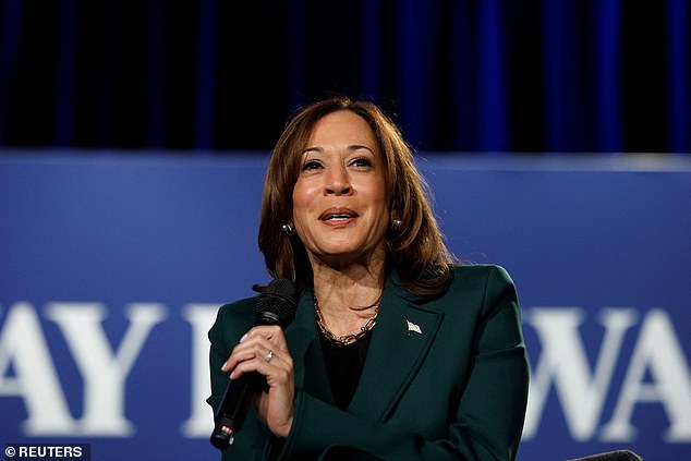 Simon says Vice President Kamala Harris is like an 'aunt' to her and praised her 'mentor' for influencing her career so much.