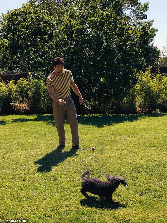 1729576009 382 Javier Bardem 55 shows off his shirtless physique in snaps