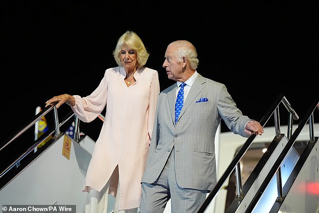 1729666613 538 King Charles and Queen Camilla touch down in Samoa Monarch