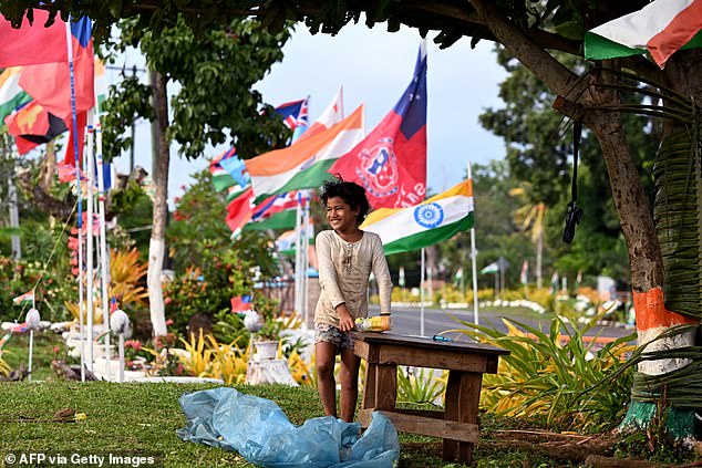 1729666633 441 King Charles and Queen Camilla touch down in Samoa Monarch