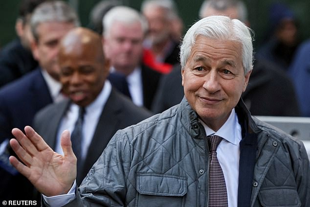 Earlier today, it was revealed that JPMorgan Chase CEO Jamie Dimon is privately endorsing Kamala Harris for president.