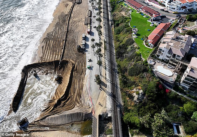 Located in Orange County, San Clemente is a wealthy city known for its surf scene and sandstone cliffs, as the loss of sand on its beaches has become a major problem and erosion greatly reduces the size of the coast