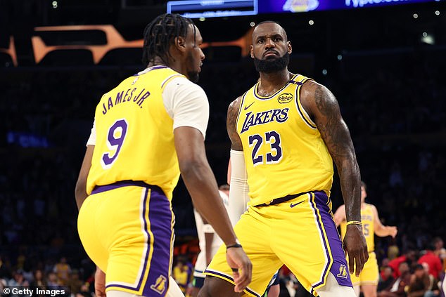 LeBron and Bronny James react during the second quarter against the Timberwolves