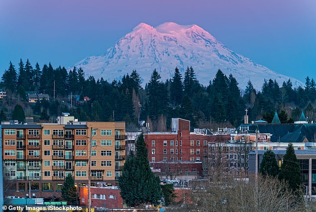 The city offers luxurious landscapes with stunning views of Mount Rainer.