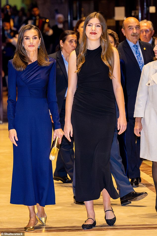 Letizia (left) completed her look with a pair of gold pointed-toe kitten heels, while her daughter Sofía (right) opted for ballet flats.