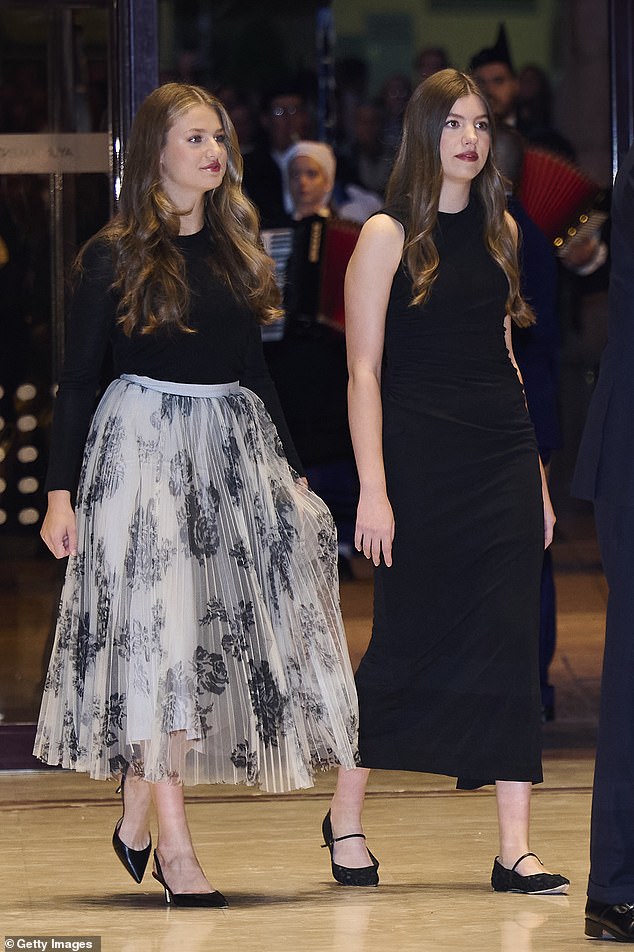 Both Leonor (left) and Sofía (right) have followed in their mother's elegant footsteps.