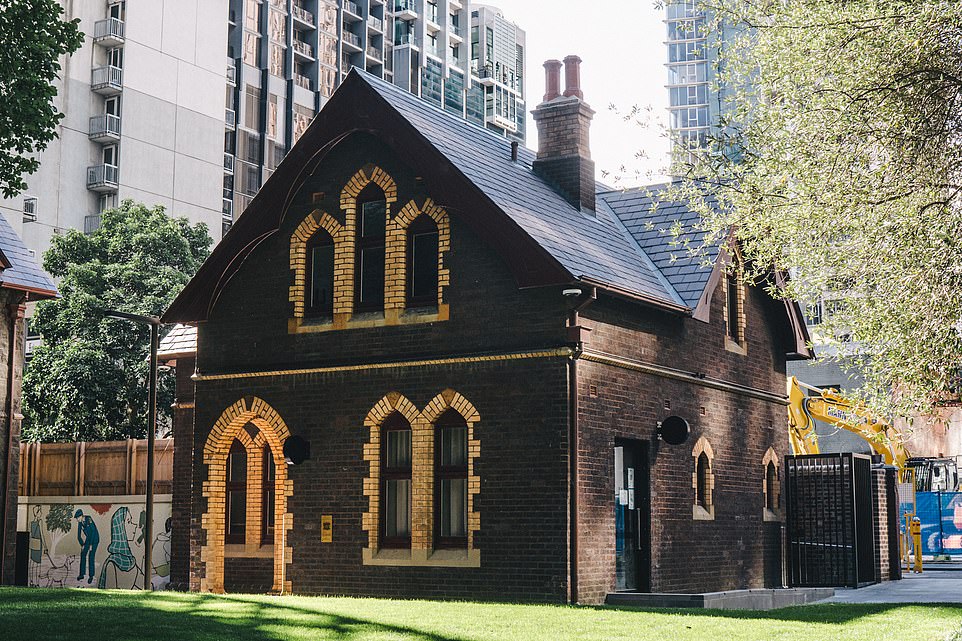 In Australia, the highest-ranked bar is Melbourne's Caretaker's Cottage (above, #21).