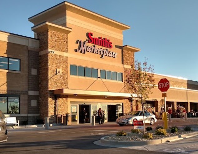 Both work at Smith's Food and Drug Stores in Springville: Norris as a cashier and Wong as a dairy manager.