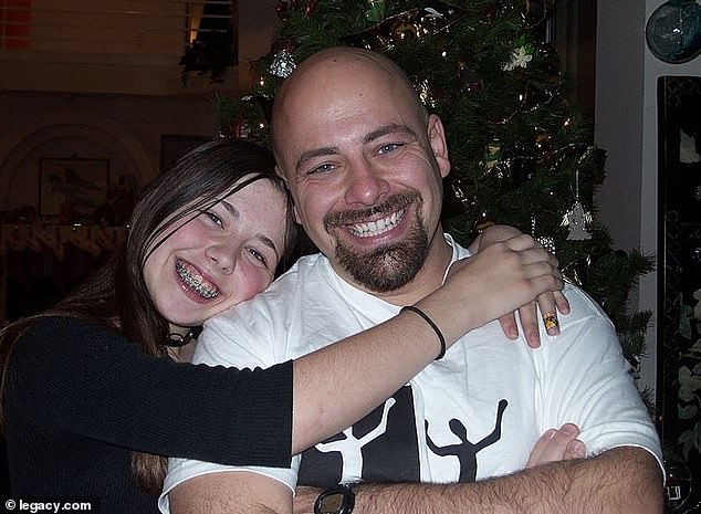 Drew Crecente is pictured with her daughter Jennifer, who was murdered by her 18-year-old ex-boyfriend in 2006.