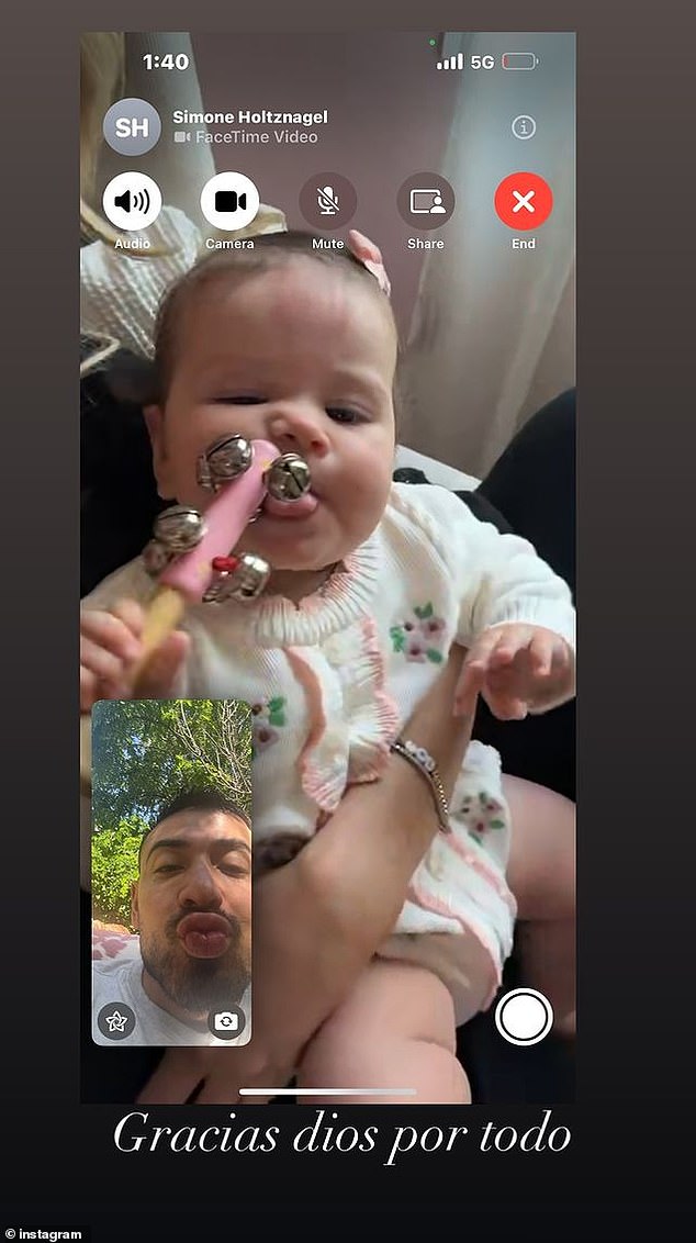 But Simone and Jono also showed that they could put aside their differences for the sake of their little daughter. In another Instagram Story, Jono shared a screenshot of his FaceTime call to Simone, which showed him giving Gia a kiss.