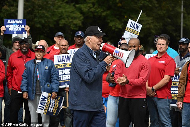 Joe Biden became the first president to picket while courting the union vote