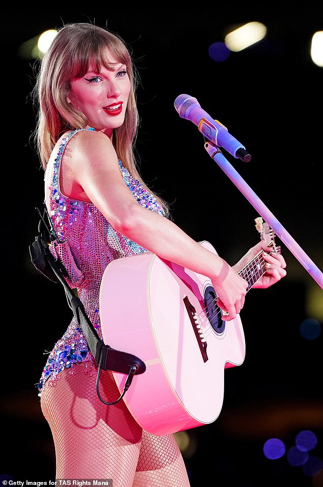 Taylor received a warm welcome in Louisiana ahead of her three-night residency, which began Friday.