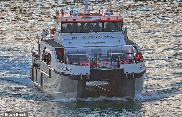 Border Force officers escort migrants to Dover docks in Kent, UK, on ​​October 25, 2024.